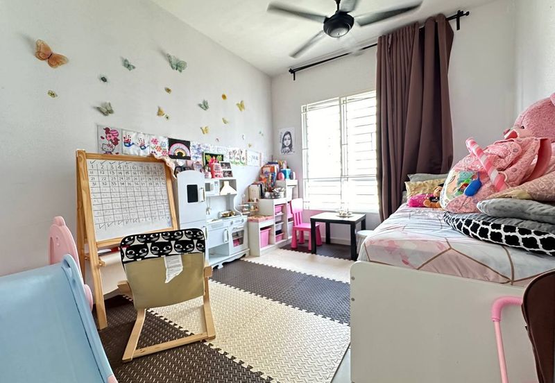 Residensi Laguna Biru 2