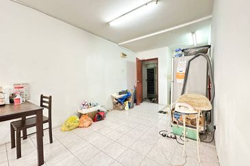 Pangsapuri Damai, Subang Bestari