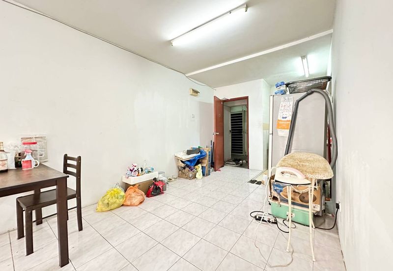 Pangsapuri Damai, Subang Bestari