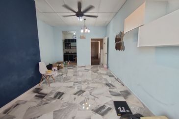 Pangsapuri Cendana, Bukit Subang