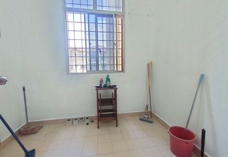 Pangsapuri Cendana, Bukit Subang