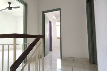 Paling Murah Open Title Guarded Semi D Cluster 2 Tingkat Lautan Samudera Puncak Alam For Sale