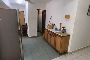 Seksyen 18, Shah Alam