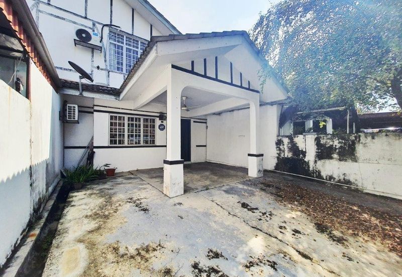 Facing Open Dekat Masjid Renovated Double Storey Terrace Naluri Sukma Fasa 2 Puncak Alam For Sale