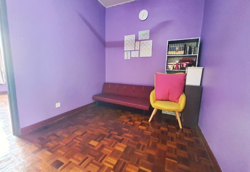 Facing Open Dekat Masjid Renovated Double Storey Terrace Naluri Sukma Fasa 2 Puncak Alam For Sale