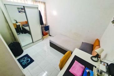 Cheapest Corner Lot Facing Open Below MV Double Storey Terrace House Jalan Nova Subang Bestari Shah Alam For Sale