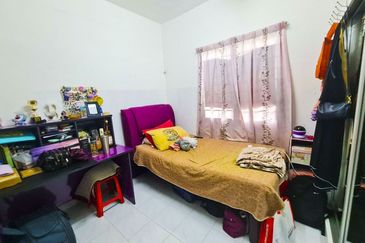 Cheapest Corner Lot Facing Open Below MV Double Storey Terrace House Jalan Nova Subang Bestari Shah Alam For Sale