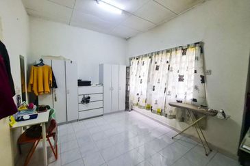 Cheapest Corner Lot Facing Open Below MV Double Storey Terrace House Jalan Nova Subang Bestari Shah Alam For Sale