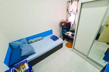 Cheapest Corner Lot Facing Open Below MV Double Storey Terrace House Jalan Nova Subang Bestari Shah Alam For Sale