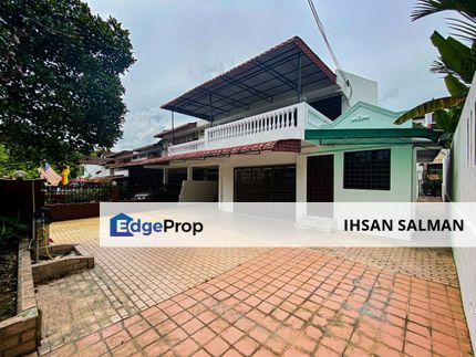 End Lot with Land Facing Open Renovated Double Storey Terrace House Seksyen 6 Shah Alam For Sale, Selangor, Shah Alam