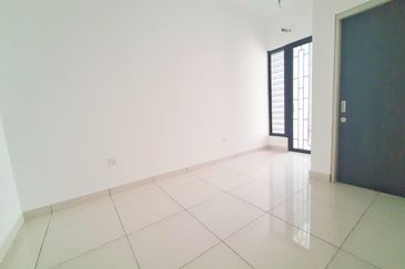 Elmina Green Three @ City of Elmina