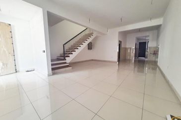 Elmina Green Three @ City of Elmina