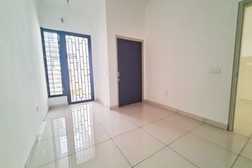 Elmina Green Three @ City of Elmina