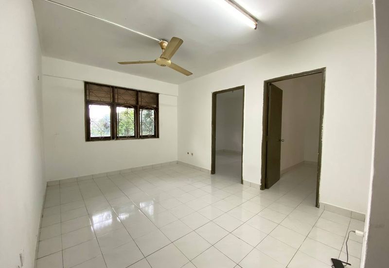 Flat PKNS Seksyen 19