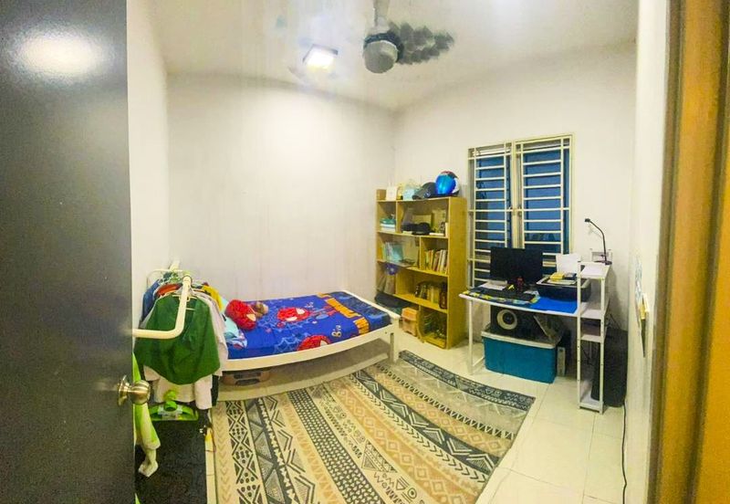 Residensi Laguna Biru 2