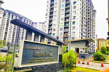 Residensi Laguna Biru 2