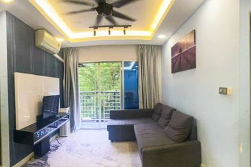 Residensi Laguna Biru 2