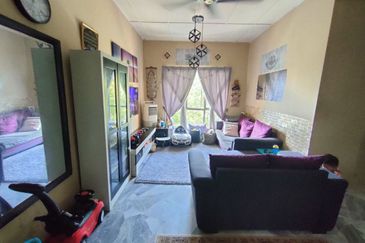 Pangsapuri Cendana, Bukit Subang