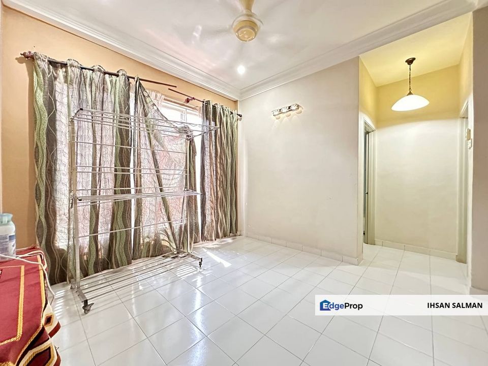 End Lot Renovated Extended Kitchen Double Storey Terrace Alam Budiman Seksyen U10 Shah Alam For Sale, Selangor, Shah Alam