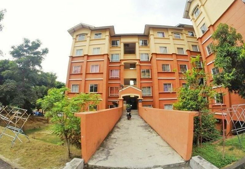 Astana Alam Apartment