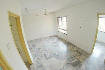 Astana Alam Apartment