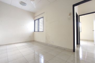 CORNER LOT TANAH BESAR PALING MURAH Semi D Cluster Alam Suria Bandar Puncak Alam For Sale