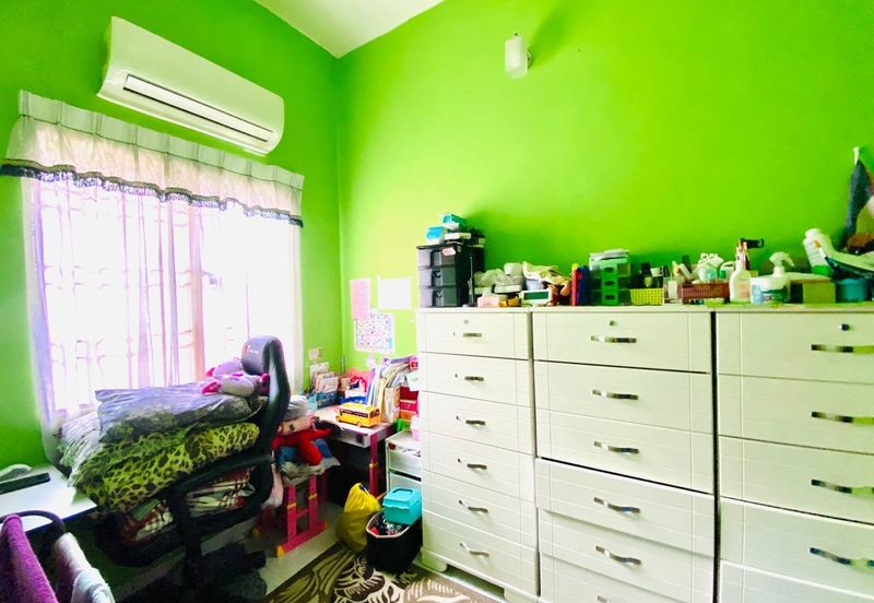 FREEHOLD RENOVATED EXTRA TANAH Teres 2 Tingkat Taman Bukit Subang For Sale