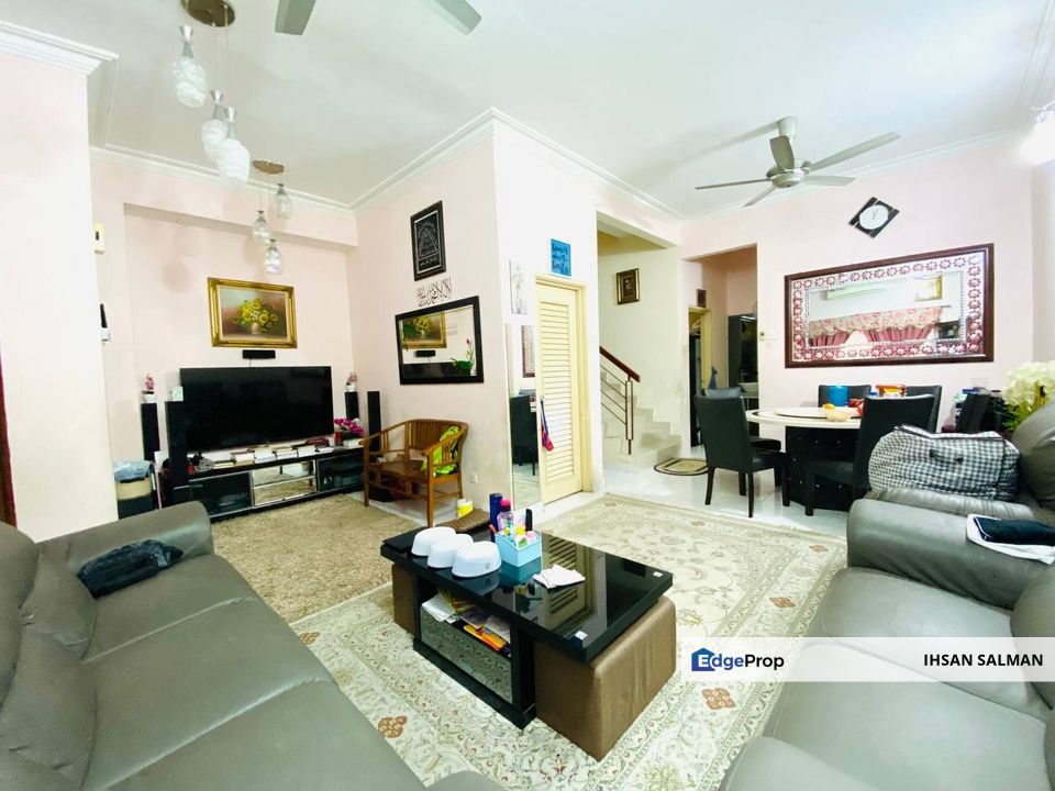 FREEHOLD RENOVATED EXTRA TANAH Teres 2 Tingkat Taman Bukit Subang For Sale, Selangor, Bukit Subang