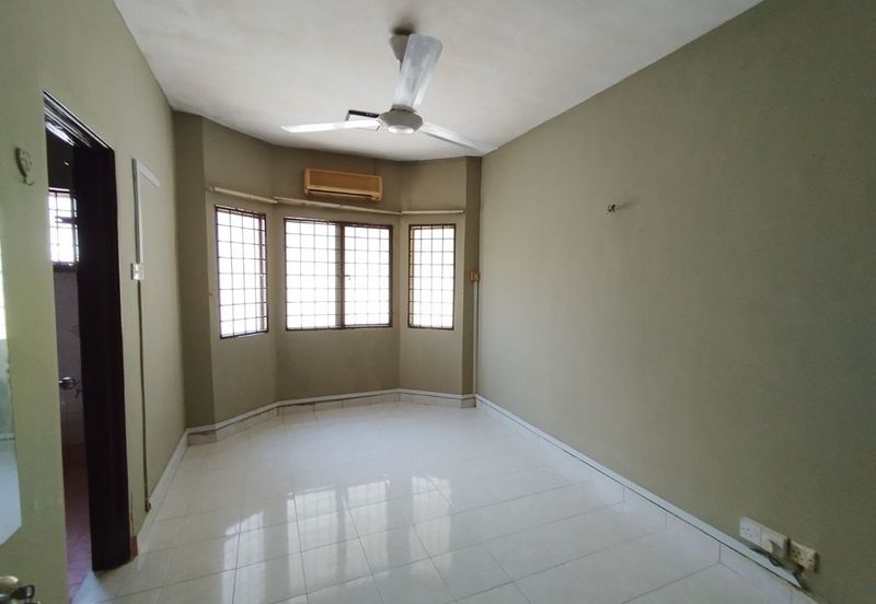 Palma Perak, Seksyen 6 Kota Damansara