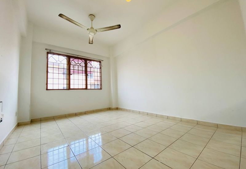 Apartment Mawar, Taman Sutera