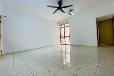 Apartment Mawar, Taman Sutera