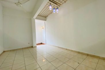 Apartment Mawar, Taman Sutera