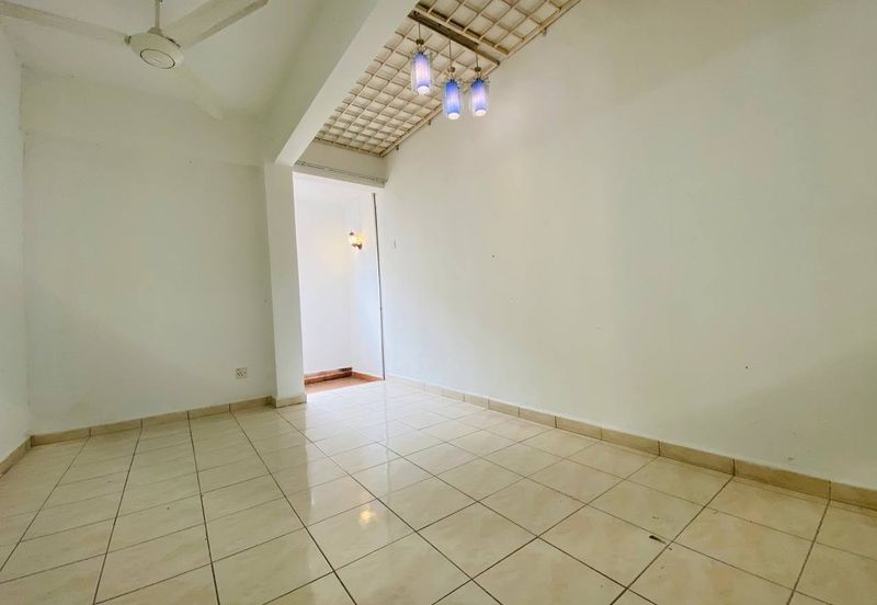 Apartment Mawar, Taman Sutera