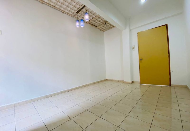 Apartment Mawar, Taman Sutera