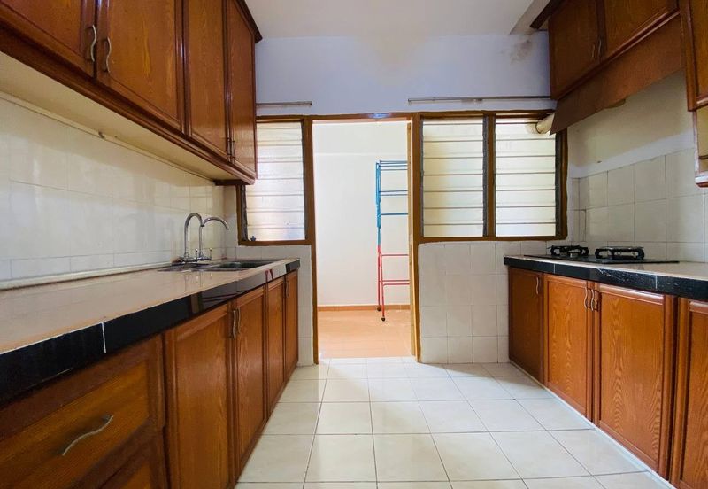 Apartment Mawar, Taman Sutera