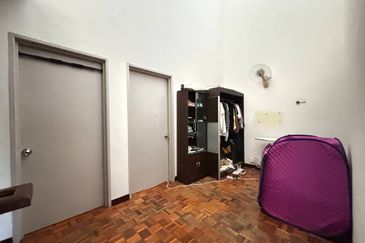 Seksyen 13, Shah Alam