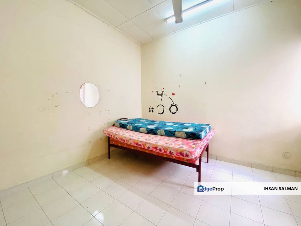 RENOVATED MOVE IN CONDITION Semi D Cluster 2 Tingkat Fasa 2 Bandar Puncak Alam For Sale, Selangor, Bandar Puncak Alam