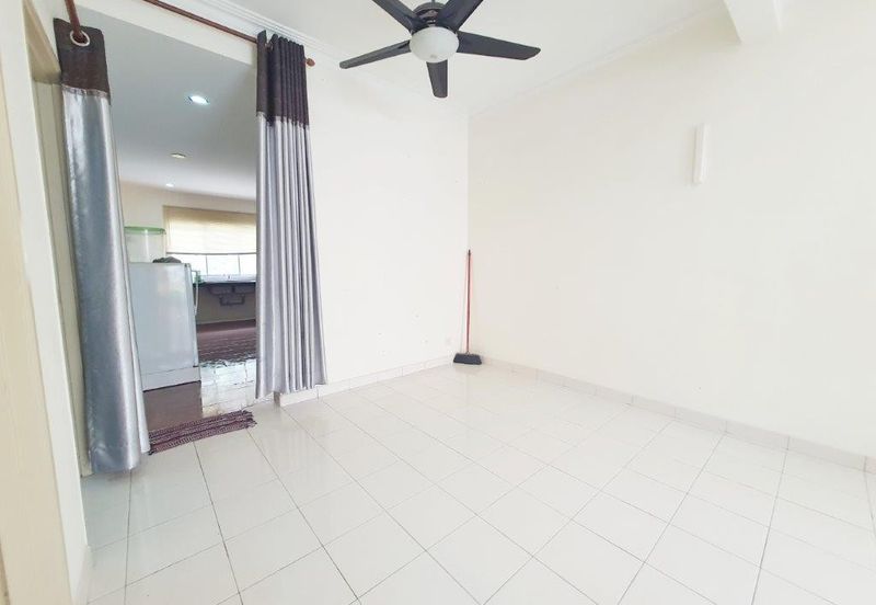 RENOVATED EXTENDED Double Storey Terrace Alam Suria Puncak Alam For Sale
