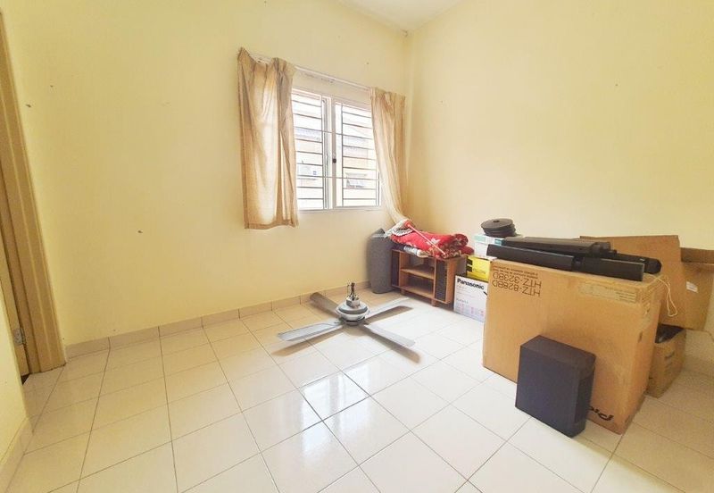 RENOVATED EXTENDED Double Storey Terrace Alam Suria Puncak Alam For Sale