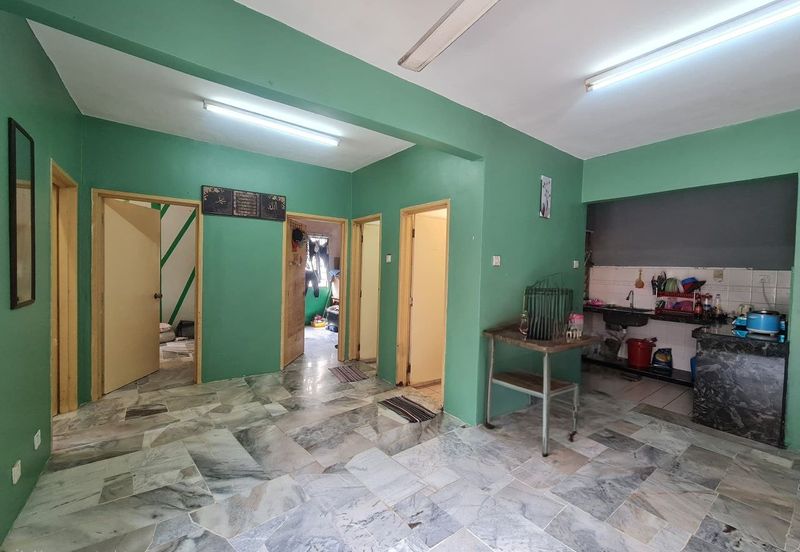 Astana Alam Apartment