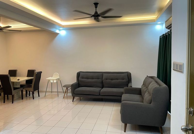 ADA KITCHEN CABINET Teres 2 Tingkat Alam Suria Puncak Alam For Rent