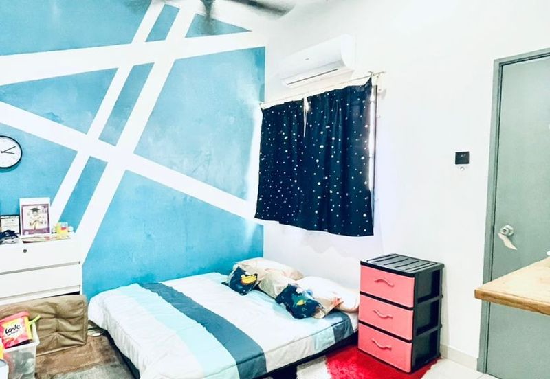 ADA KITCHEN CABINET Teres 2 Tingkat Alam Suria Puncak Alam For Rent