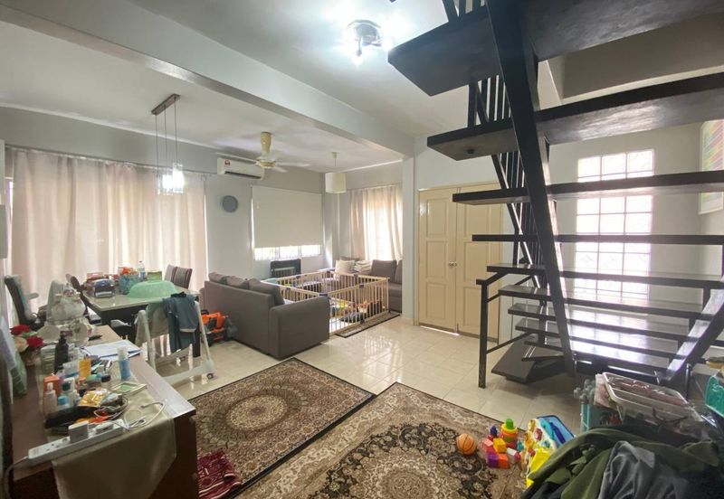 RENOVATED JALAN KAKI KE MASJID Double Storey Semi D Cluster Lavender Ville Puncak Alam For Sale