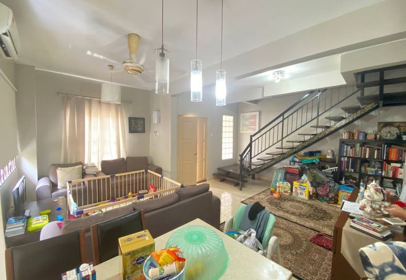 RENOVATED JALAN KAKI KE MASJID Double Storey Semi D Cluster Lavender Ville Puncak Alam For Sale