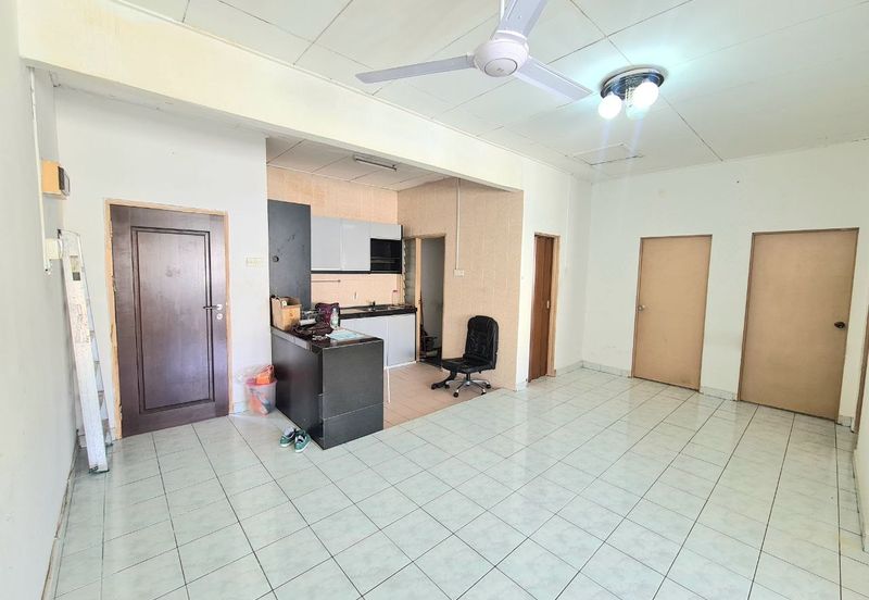 Pangsapuri Mutiara Subang