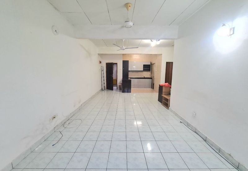 Pangsapuri Mutiara Subang