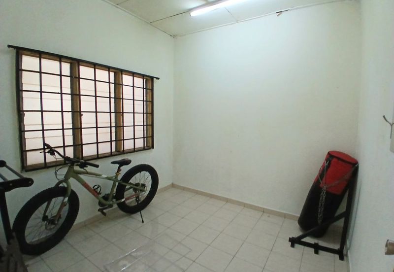 Pangsapuri Mutiara Subang