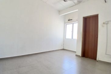 Pangsapuri Mutiara Subang