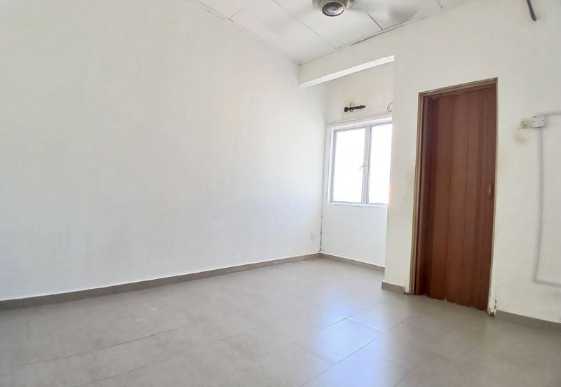 Pangsapuri Mutiara Subang