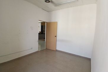 Pangsapuri Mutiara Subang